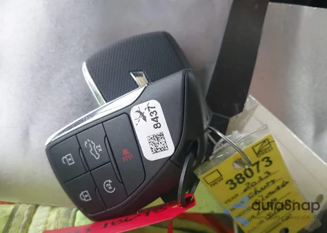 2023 Chevrolet Silverado 1500 4Wd Short Bed Rst from USA, damaged, VIN 2GCUDEED4P1127413